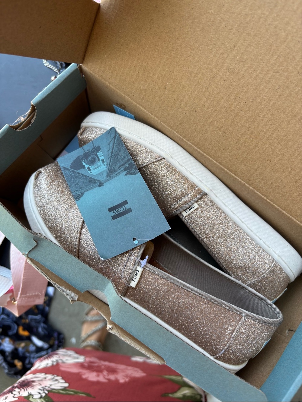 Toms Women's Glitter Slip-On Moccasins - Rose